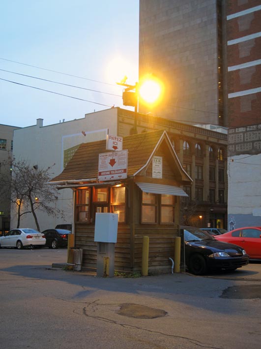 AUMontreal70.jpg